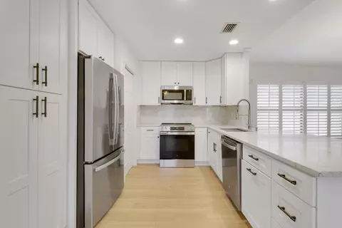Kitchen - 6208 Michael St, Jupiter, FL 33458 photo 1 of 3