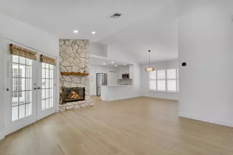 Living - 6208 Michael St, Jupiter, FL 33458 photo 1 of 7