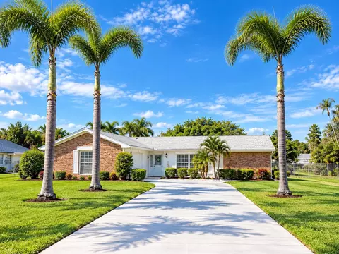 2156 SE Harlow St, Port Saint Lucie, FL 34952