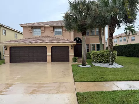 2243 Ridgewood Cir, Royal Palm Beach, FL 33411