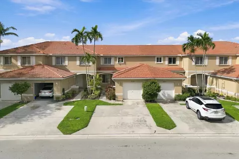 6215 Eaton St, West Palm Beach, FL 33411