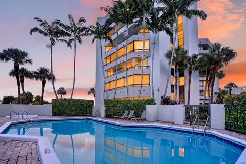 6463 La Costa Dr #402, Boca Raton, FL 33433
