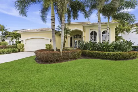401 Via Placita, Palm Beach Gardens, FL 33418