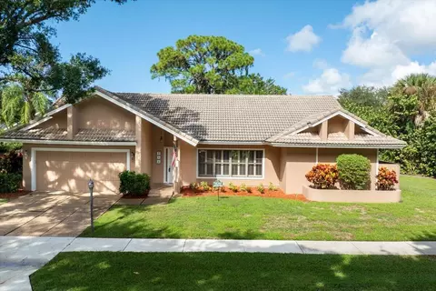 101 Timber Ln, Jupiter, FL 33458