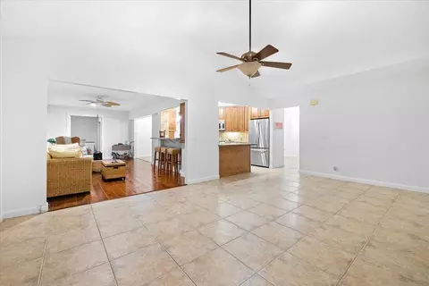 Living - 101 Timber Ln, Jupiter, FL 33458 photo 5 of 5