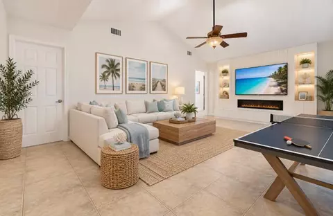 Living - 101 Timber Ln, Jupiter, FL 33458 photo 4 of 5