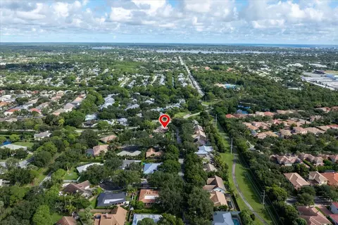 View/Area - 101 Timber Ln, Jupiter, FL 33458 photo 8 of 9