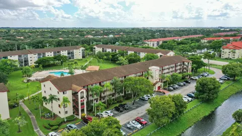 12750 SW 15th St #309D, Pembroke Pines, FL 33027