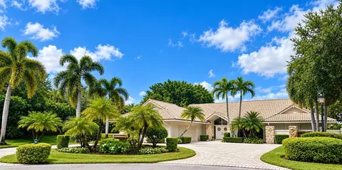 9 Alnwick Rd, Palm Beach Gardens, FL 33418