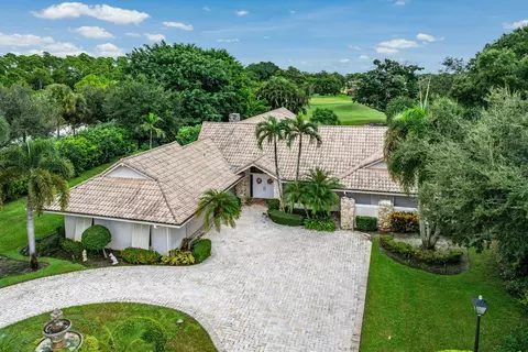 9 Alnwick Rd, Palm Beach Gardens, FL 33418