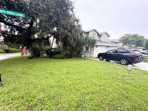 949 Honeytree Ln #A, Wellington, FL 33414