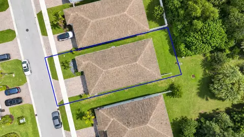 View/Area - 18476 Glenstone St, Jupiter, FL 33458 photo 3 of 4