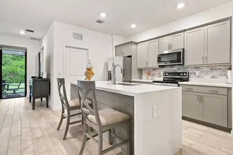 Kitchen - 18476 Glenstone St, Jupiter, FL 33458 photo 1 of 4