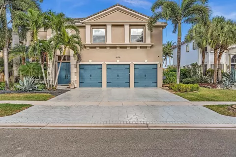 9178 Delemar Ct, Wellington, FL 33414