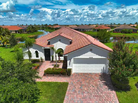 12024 SW Bayberry Ave, Port Saint Lucie, FL 34987