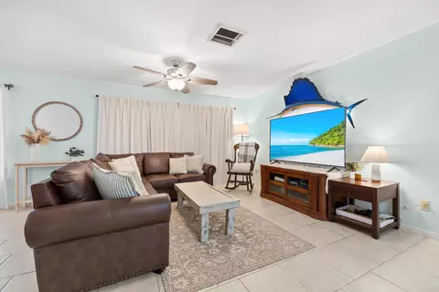 3474 NE Sandra Dr, Jensen Beach, FL 34957