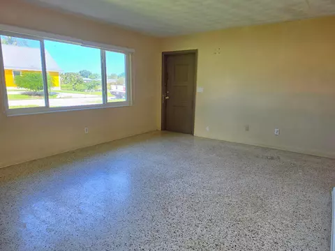 Living - 4651 SE Chatham Ave, Stuart, FL 34997 photo 3 of 3