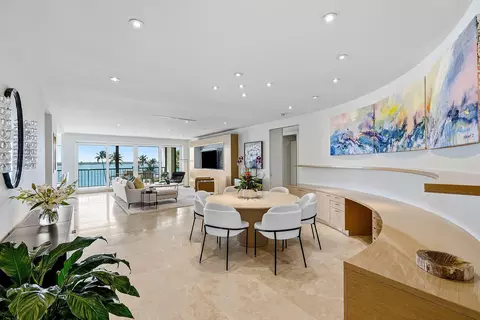 Dining - 2820 SE Dune Dr #2306, Stuart, FL 34996 photo 2 of 6