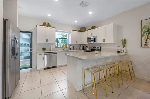 1622 SW 28th Ct, Fort Lauderdale, FL 33315
