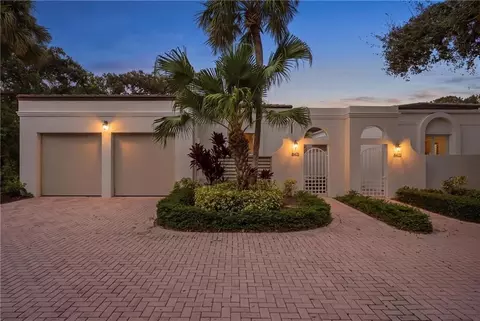 8421 Sabal Palm Ct #8421, Indian River Shores, FL 32963