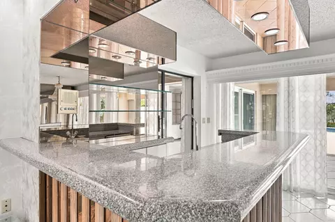 Kitchen - 352 River Edge Rd, Jupiter, FL 33477 photo 4 of 4