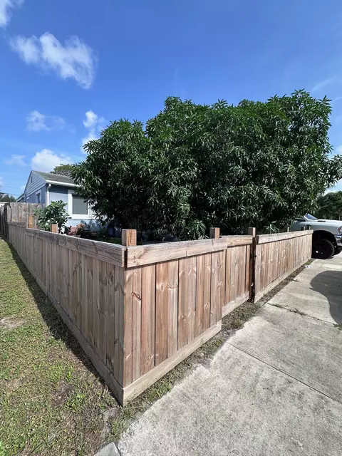 1013 N C St, Lake Worth Beach, FL 33460