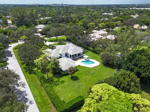5664 High Flyer Rd S, Palm Beach Gardens, FL 33418