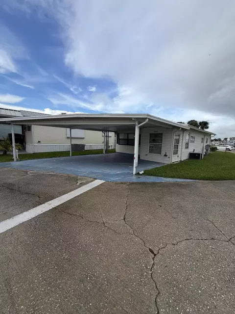 Exterior - 6695 SE 56th St, Okeechobee, FL 34974 photo 1 of 5