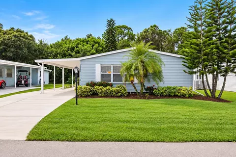 3225 Columbrina Cir, Port Saint Lucie, FL 34952