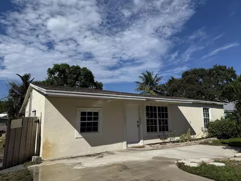 2829 Shawnee Rd, West Palm Beach, FL 33406