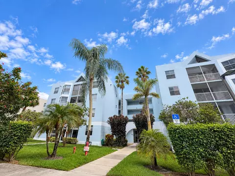 5962 Morningstar Cir #202, Delray Beach, FL 33484