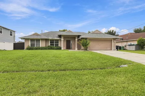 1734 SW Capehart Ave, Port Saint Lucie, FL 34953