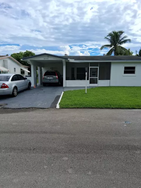 4250 NW 49th Ter, Lauderdale Lakes, FL 33319