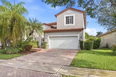 19257 NW 14th St, Pembroke Pines, FL 33029