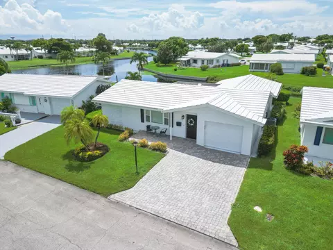 118 SW 15th Ct, Boynton Beach, FL 33426
