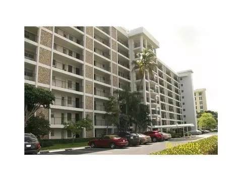 3150 N Palm Aire Dr UNIT 407, Pompano Beach, FL 33069