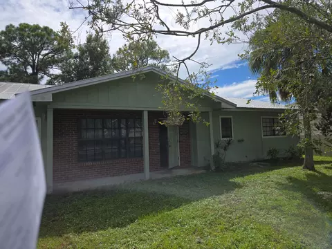 761 NW Bayshore Blvd, Port Saint Lucie, FL 34983