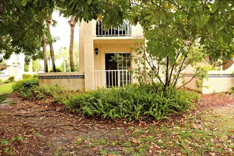 1604 SE Green Acres Cir #T103, Port Saint Lucie, FL 34952