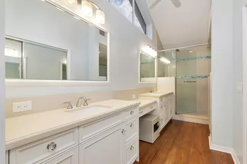 Bath - 16440 Riverwind Dr, Jupiter, FL 33477 photo 1 of 4