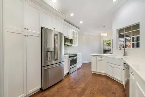 Kitchen - 16440 Riverwind Dr, Jupiter, FL 33477 photo 3 of 4
