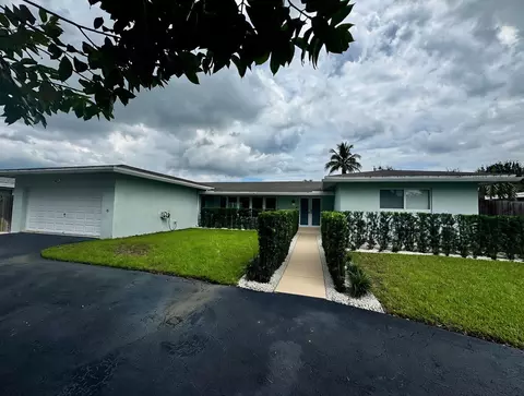410 SW 55th Ter, Plantation, FL 33317
