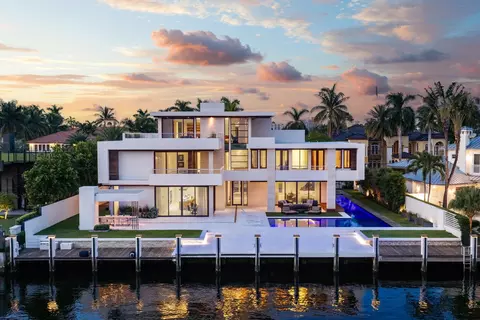 10 Pelican Dr, Fort Lauderdale, FL 33301