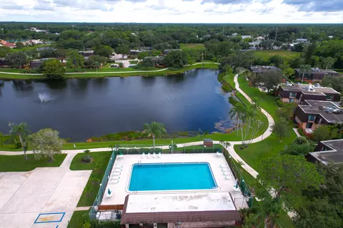 Exterior - 5793 SE Windsong Ln, Stuart, FL 34997 photo 5 of 5