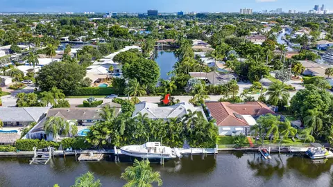 2920 NE 52nd St, Fort Lauderdale, FL 33308