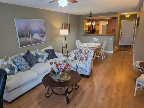 1040 SE 4th Ave #219, Deerfield Beach, FL 33441