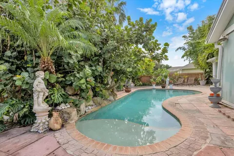 2513 SW Calender St, Port Saint Lucie, FL 34953