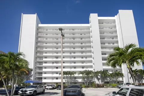 1391 S Ocean #803, Pompano Beach, FL 33062