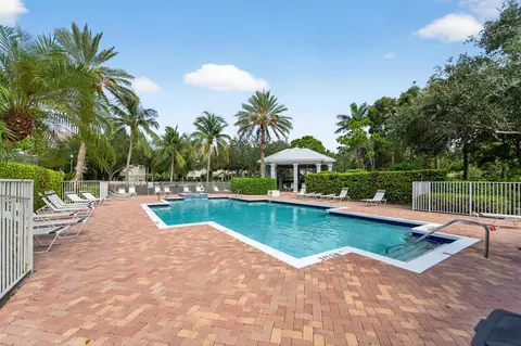 Exterior - 297 E Bay Cedar Cir, Jupiter, FL 33458 photo 21 of 28