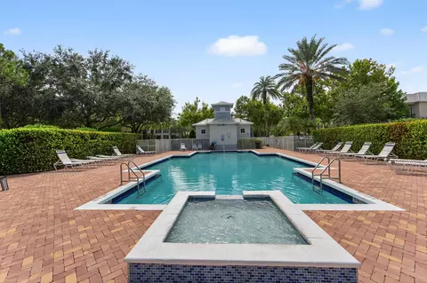 Exterior - 297 E Bay Cedar Cir, Jupiter, FL 33458 photo 22 of 28