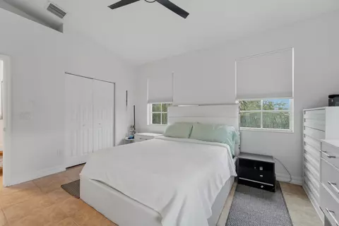 Bedroom - 297 E Bay Cedar Cir, Jupiter, FL 33458 photo 1 of 4